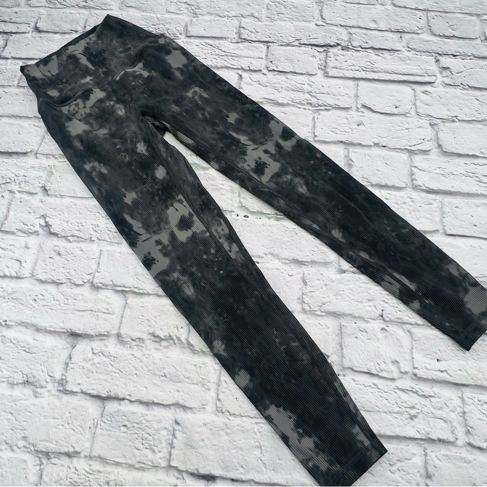 ZYIA Active Size 0 Gray Ribbed Leggings Yoga Athleisure Active